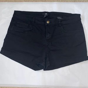 H&M black jean shorts size 12